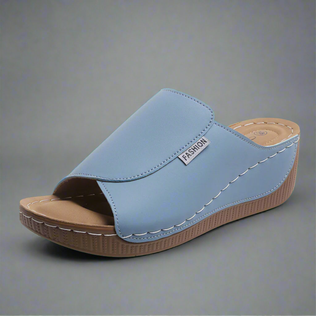 Ortrudis™ | Handmade sandal with comfortable sole