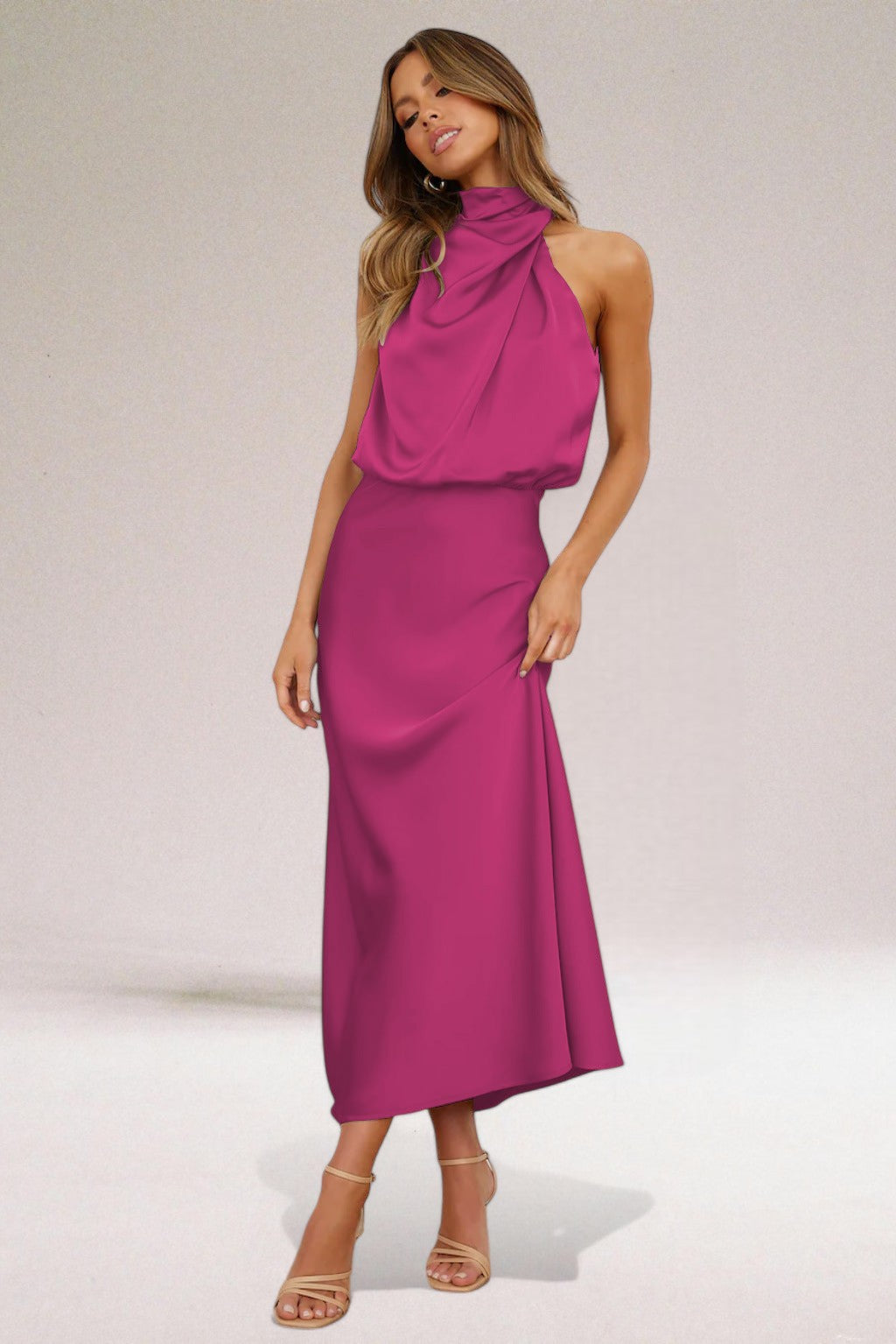 Flavia™ | Glamorous satin dress with halterneck