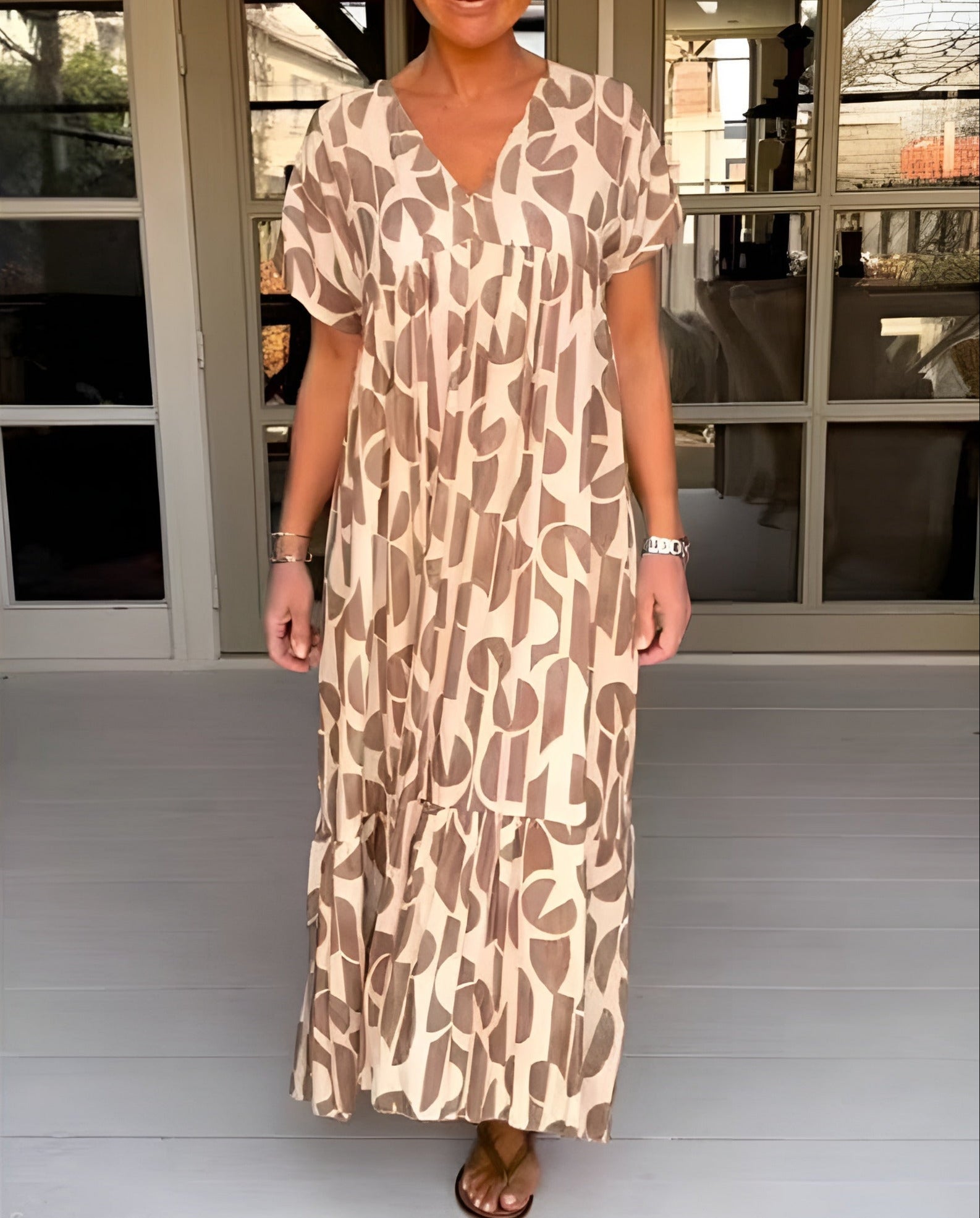 Colette™ | Fluid V-neck dress