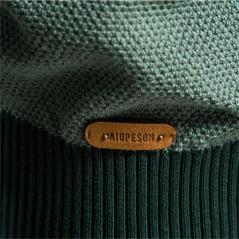 Jesper™ | Tough sweater for men