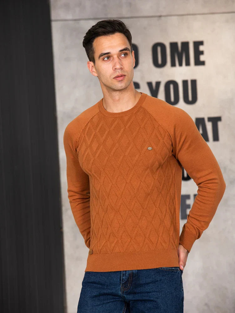 Linus™ | Men's sweater with plaid design