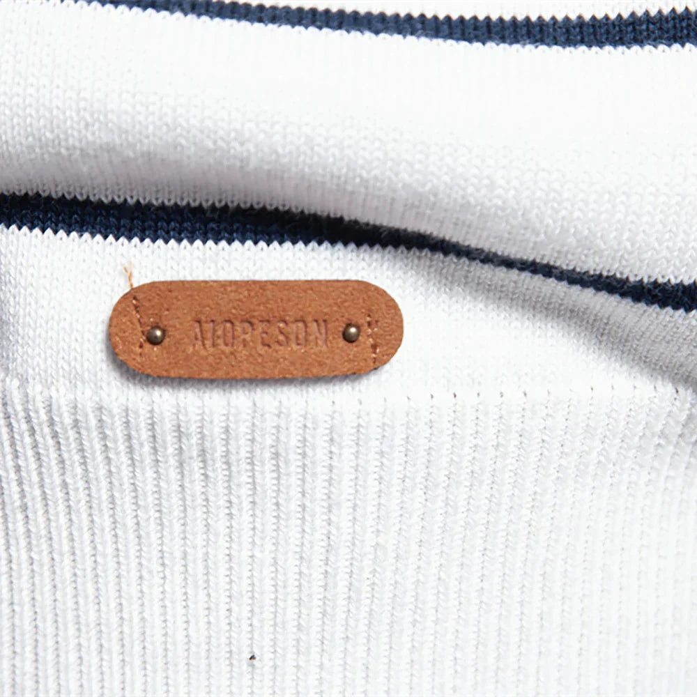 Felix™| Men's sweater with striped design