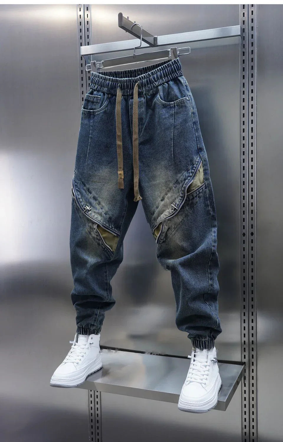 Oatly™ | Baggy jeans pants with belt