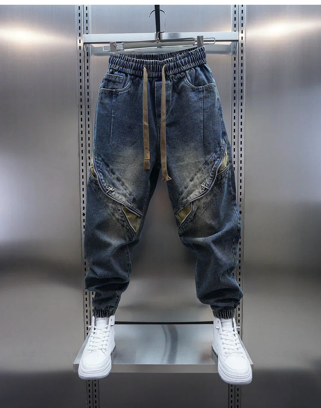 Oatly™ | Baggy jeans pants with belt