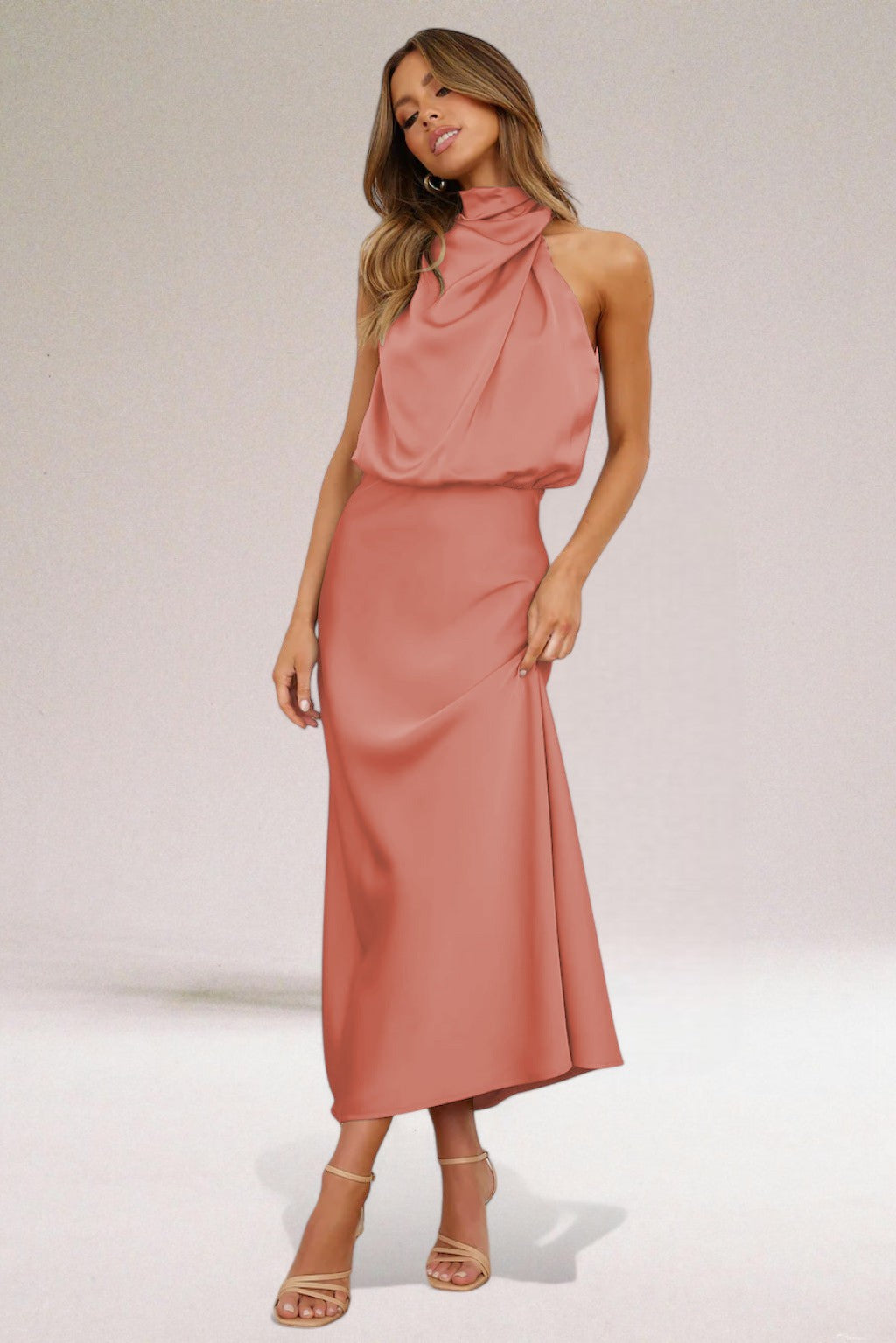 Flavia™ | Glamorous satin dress with halterneck