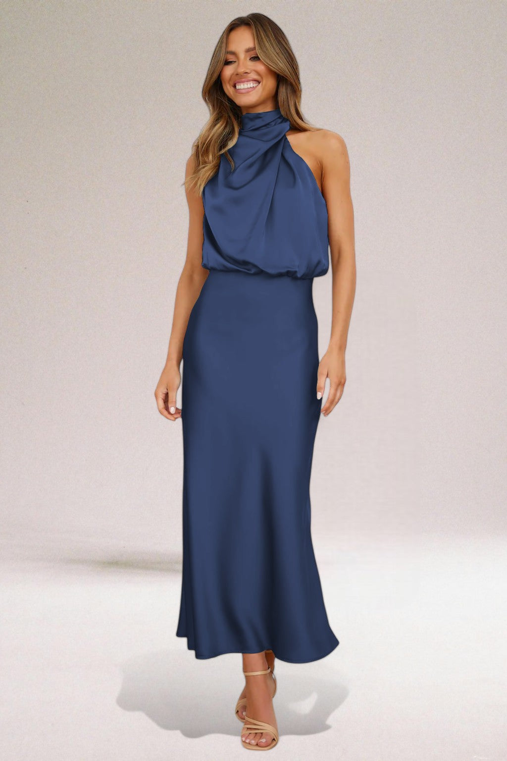 Flavia™ | Glamorous satin dress with halterneck