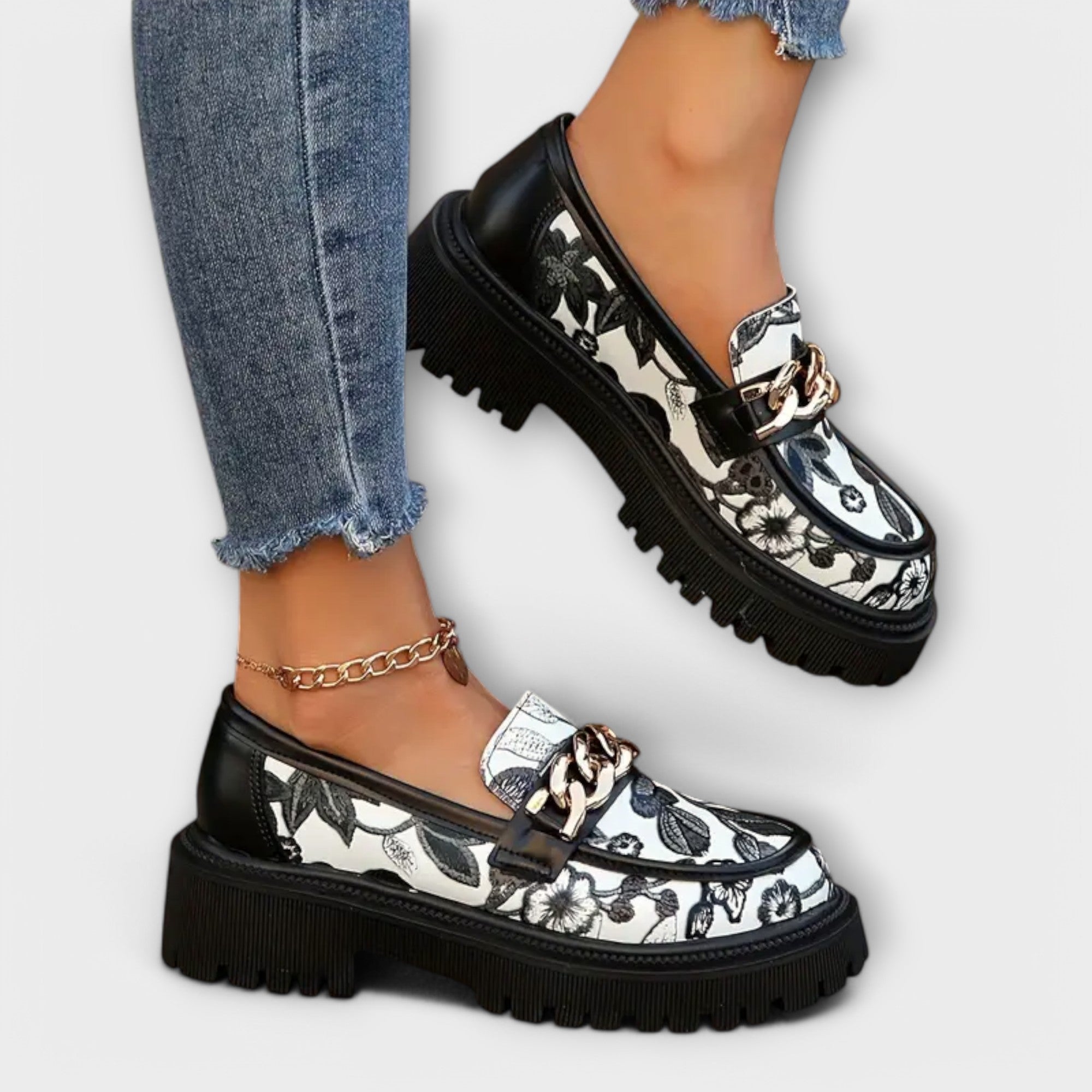 Sandra™ | Stylish retro moccasins