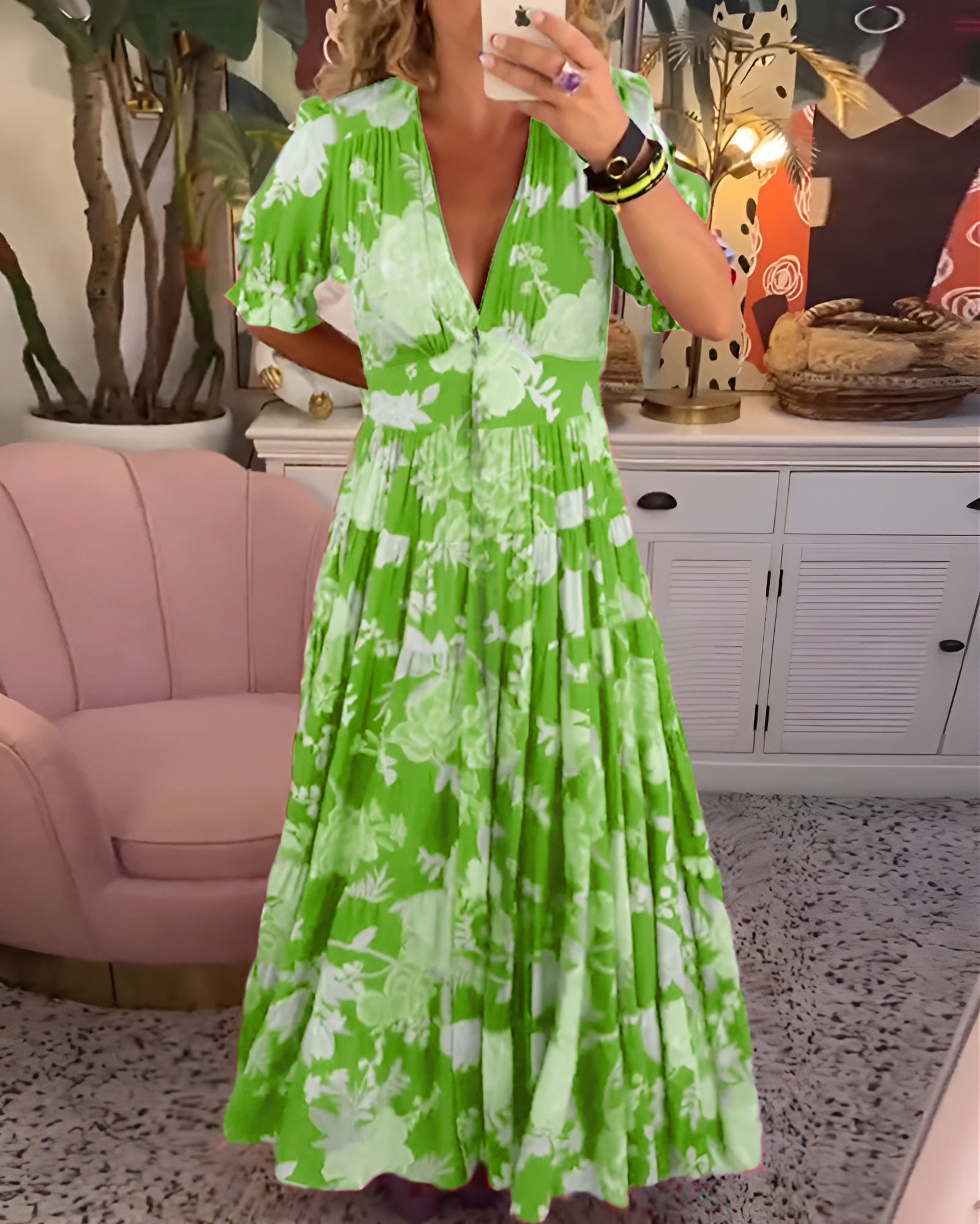 Carine™| Flower print V-neck pocket dress
