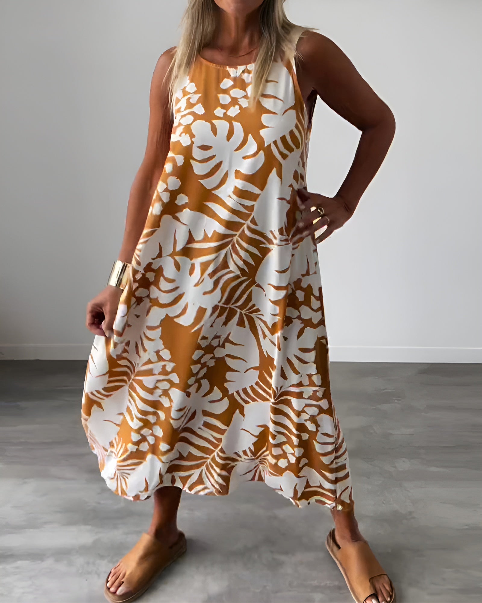 Audrey ™| Elegant sleeveless dress
