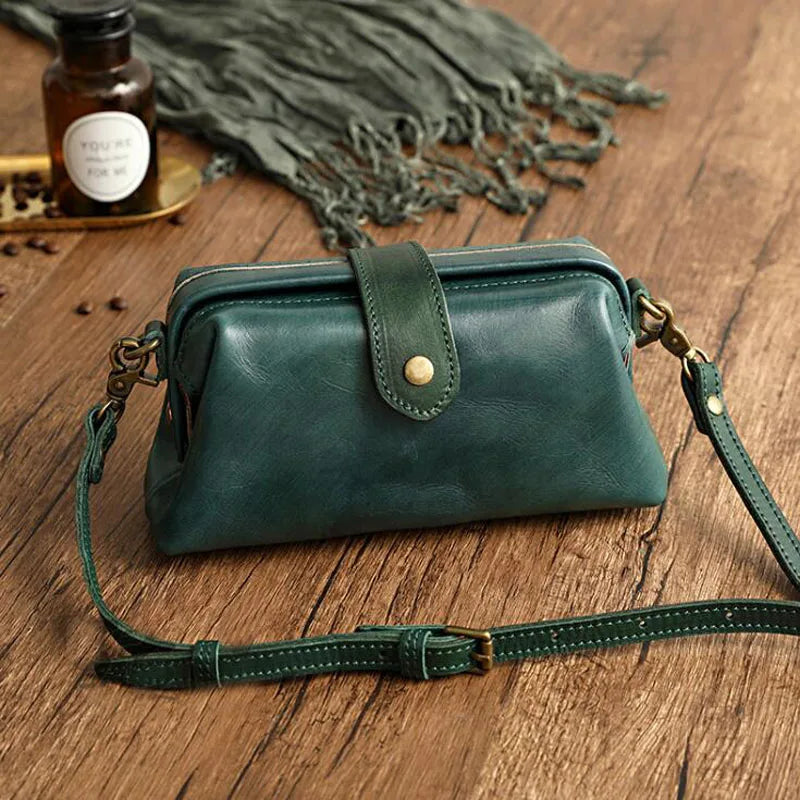 Velissa™ | Unique and timeless bag for women
