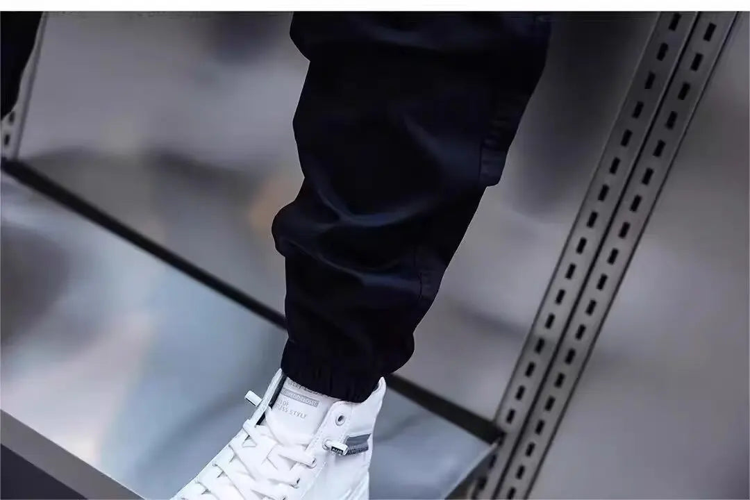 Duston™ | Sports pants with details