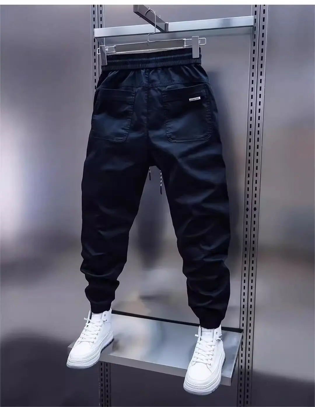 Duston™ | Sports pants with details