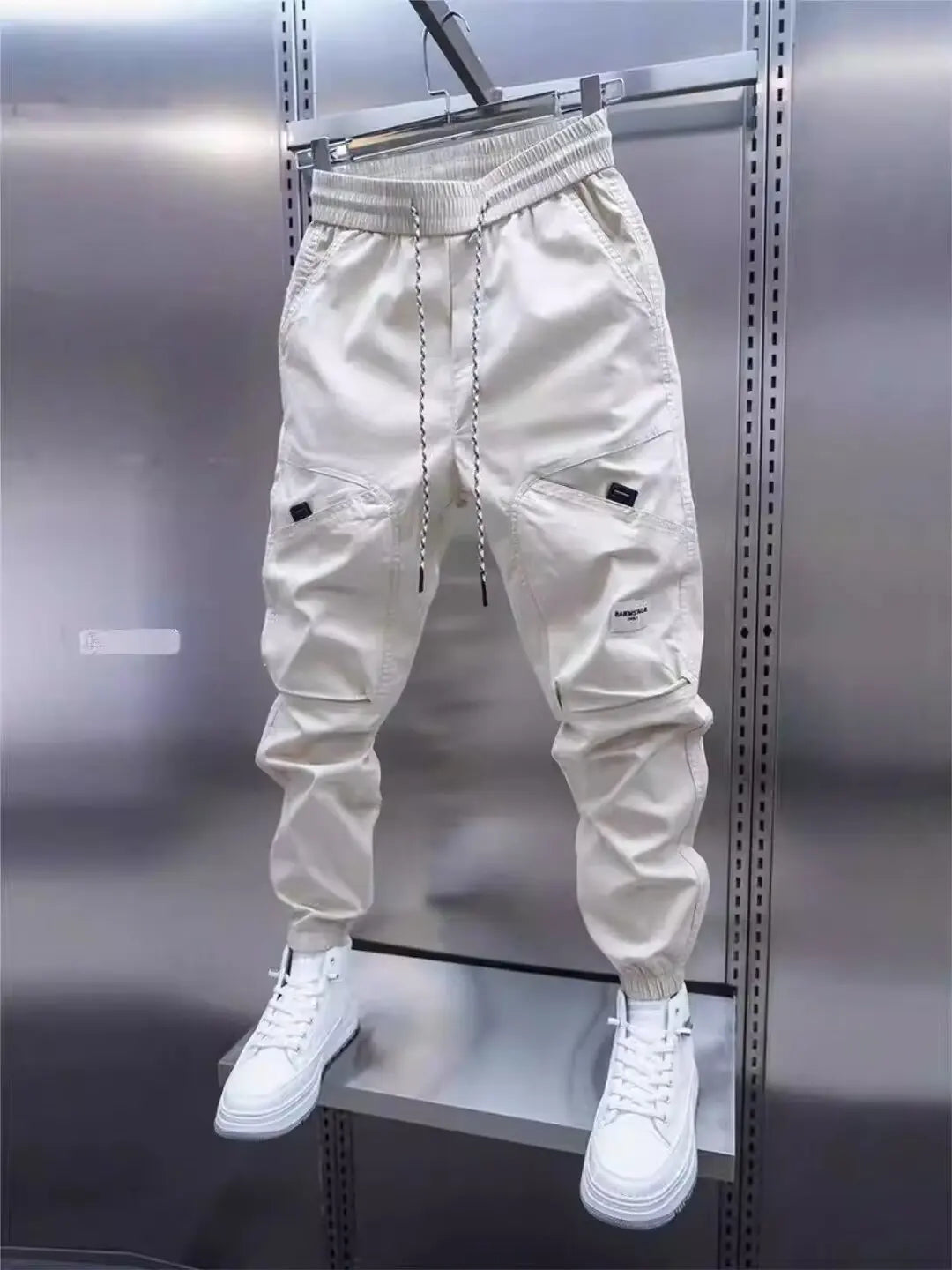 Duston™ | Sports pants with details