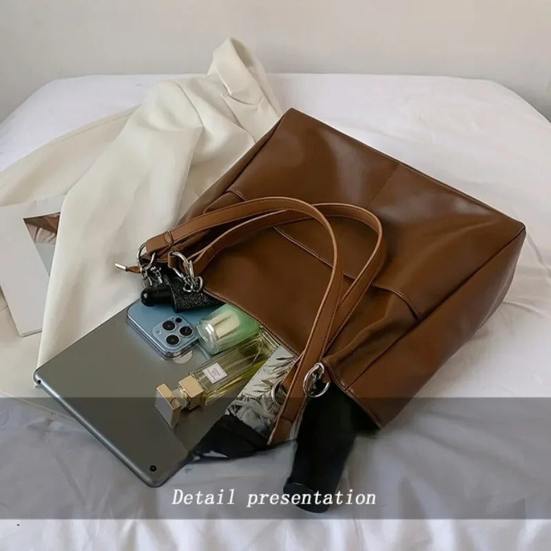 Iris™ | Large vintage shoulder bag