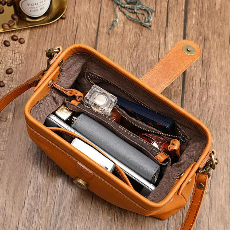 Velissa™ | Unique and timeless bag for women